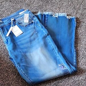 KanCan 22w×32l Midrise Slim Bootcut Jeans